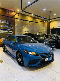 تۆیۆتا کامری